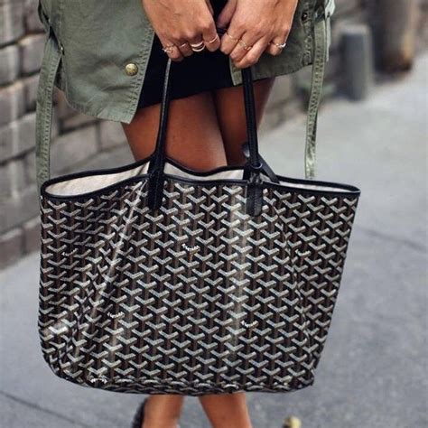 goyard louis tote bag|reversible goyard tote bag.